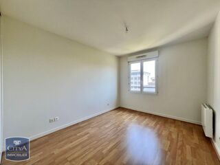  Appartement à louer 2 pièces 48 m²