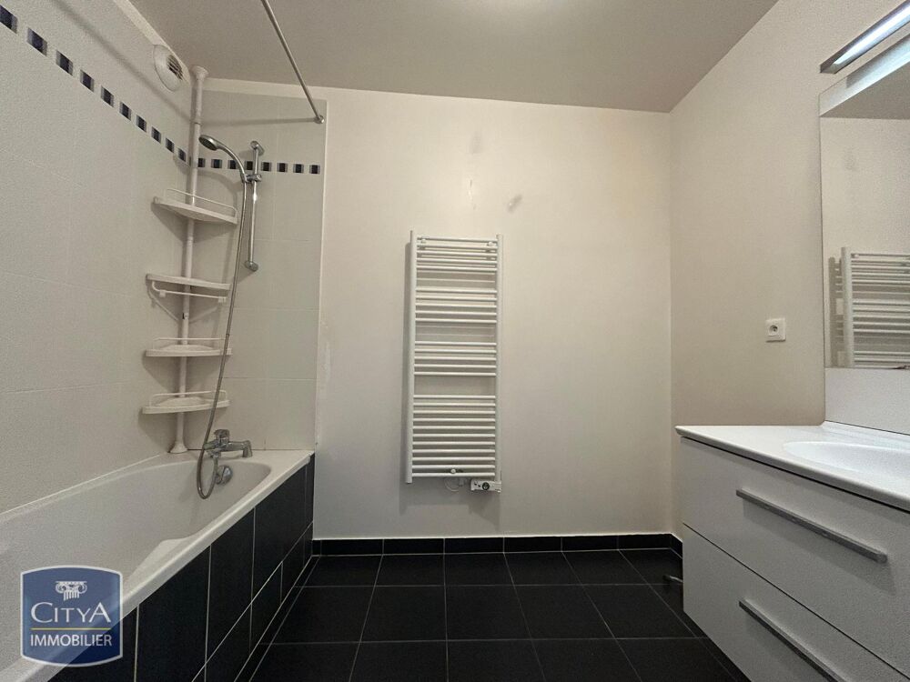 location Appartement - 3 pièce(s) - 64 m² Rosny-sous-Bois (93110)