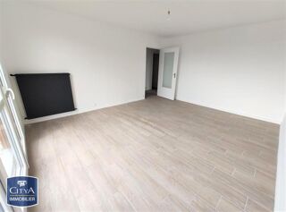  Appartement à louer 2 pièces 56 m²