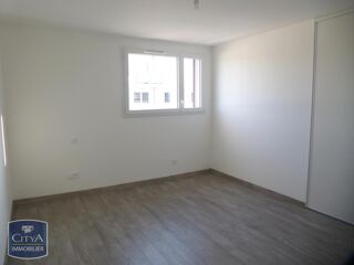  Appartement à louer 3 pièces 70 m²