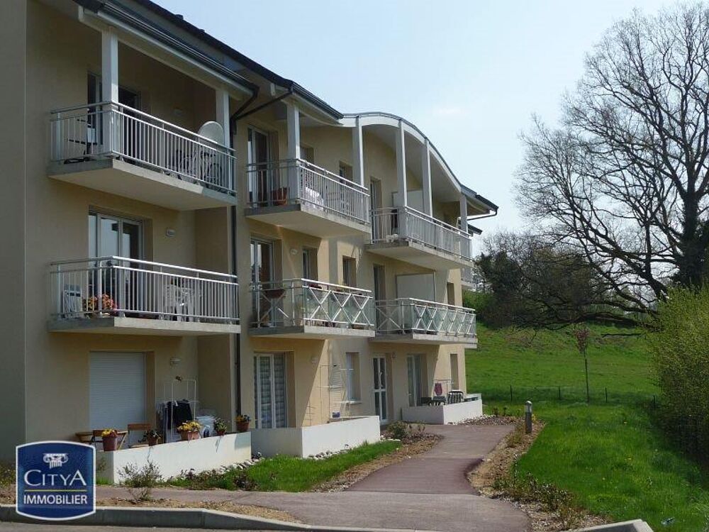 À louer, cet appartement T2 situé dans la charmante comm....