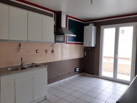 Location Appartement 720 Andrzieux-Bouthon (42160)