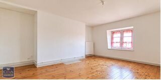  Appartement à louer 2 pièces 72 m²