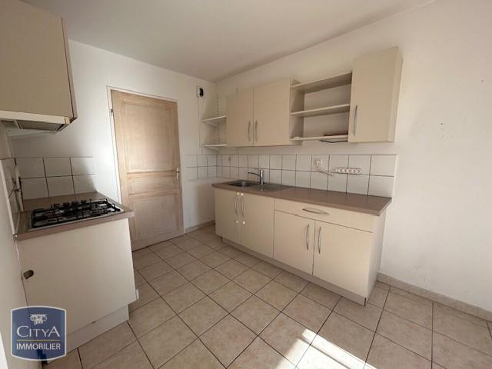 À LOUER : Appartement T4 à Salon de Provence + GARAGE Dé....