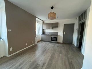  Appartement à louer 2 pièces 50 m²