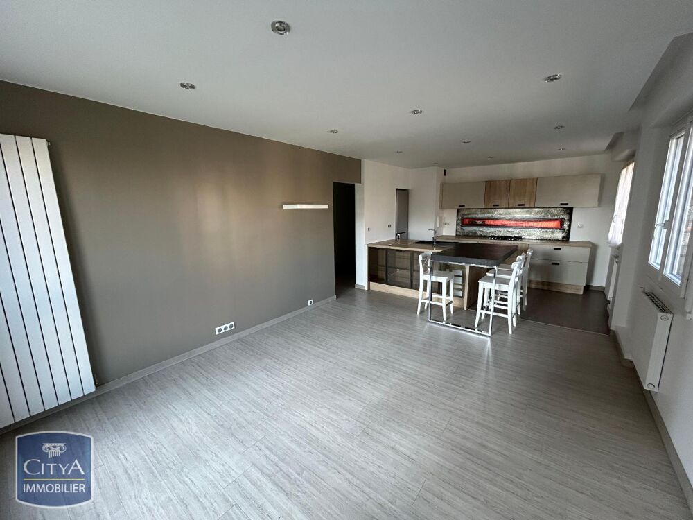 location Appartement - 3 pièce(s) - 71 m² Clermont-Ferrand (63000)