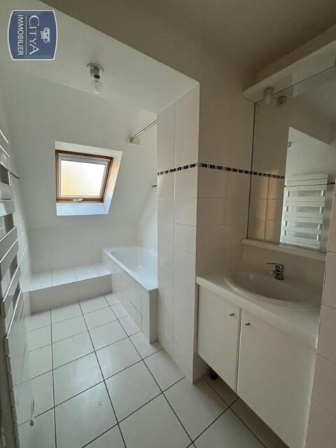  Appartement  louer 4 pices 81 m