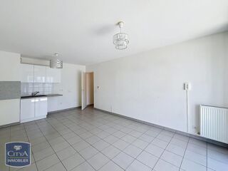  Appartement à louer 3 pièces 62 m²