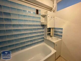  Appartement à louer 3 pièces 54 m²