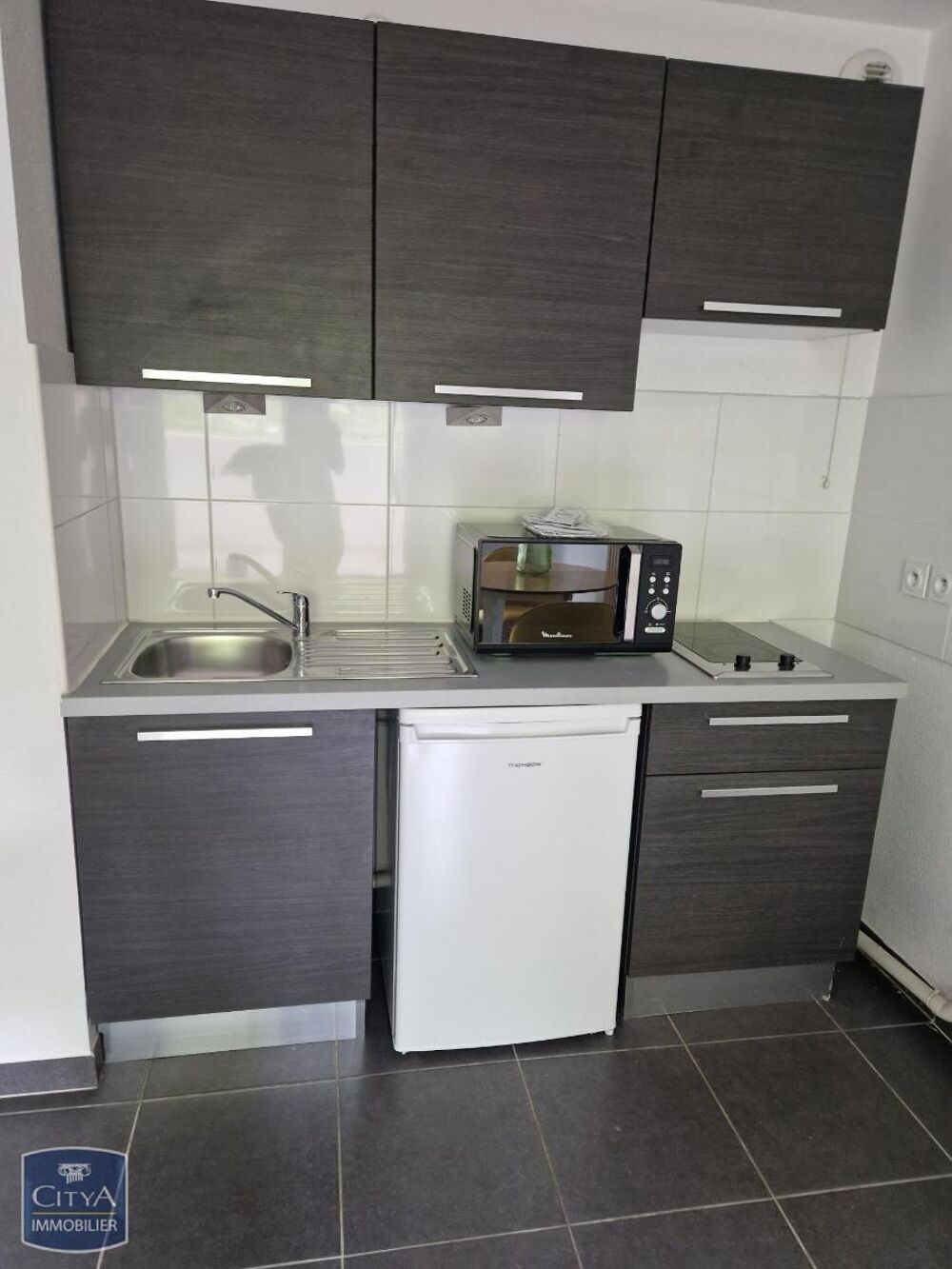 location Appartement - 1 pièce(s) - 25 m² Toulon (83100)