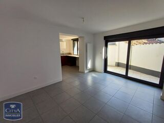  Appartement à louer 3 pièces 61 m²