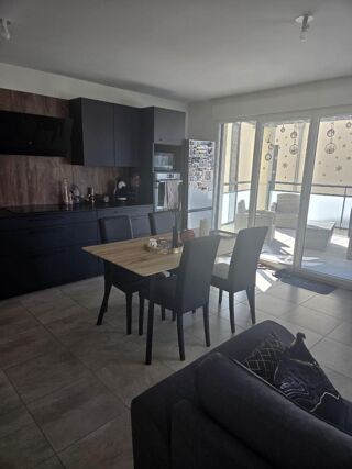  Appartement à louer 3 pièces 66 m²