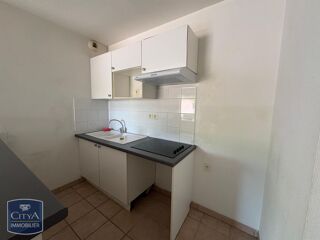  Appartement à louer 3 pièces 65 m²