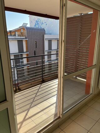  Appartement à louer 3 pièces 66 m²