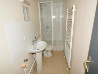  Appartement � louer 2 pi�ces 70 m�