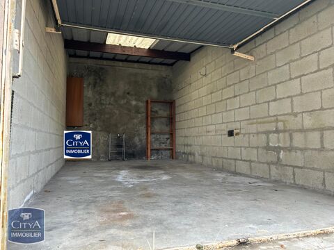  Parking / Garage  louer 