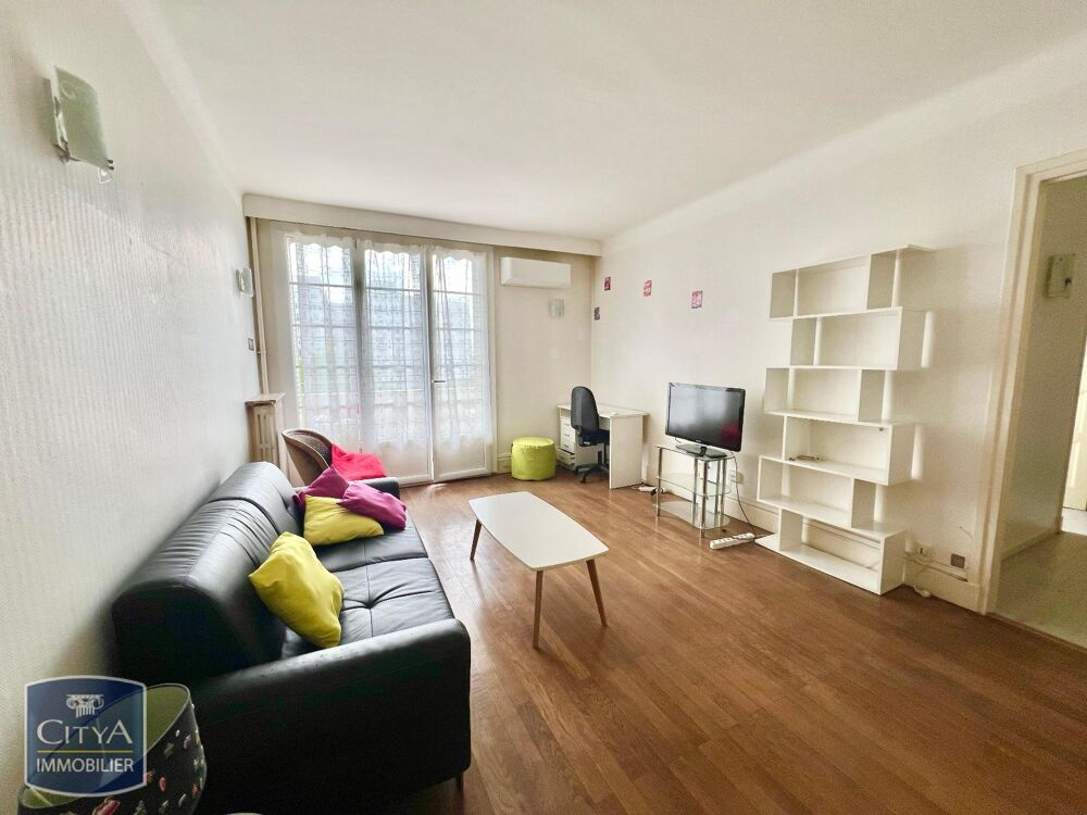 À LOUER RUE PAUL VERLAINE à Villeurbanne, appartement me....