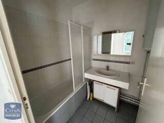  Appartement à louer 2 pièces 50 m²