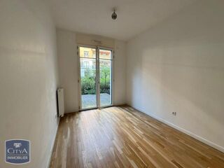  Appartement à louer 3 pièces 68 m²
