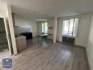  Appartement à louer 2 pièces 59 m²