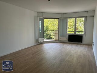  Appartement à louer 3 pièces 69 m²