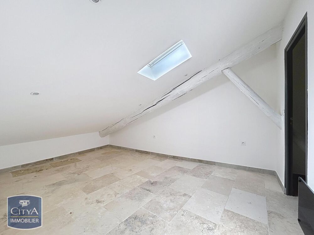 LOCATION - STUDIO - BAGNOLS SUR CEZE - RENOVE - DUPLEX :....