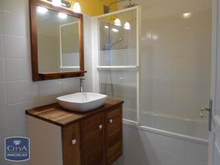  Appartement à louer 4 pièces 78 m²