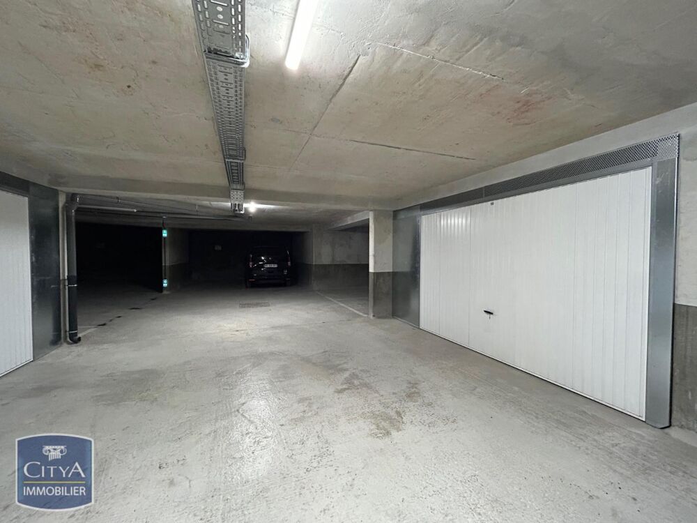 location Parking / Garage - 21 m² Antibes (06600)