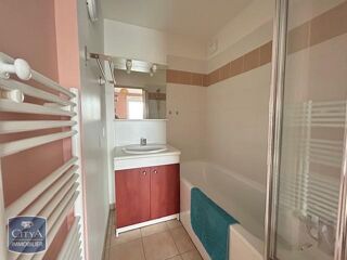  Appartement à louer 2 pièces 43 m²
