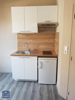  Appartement à louer 1 pièce 16 m²
