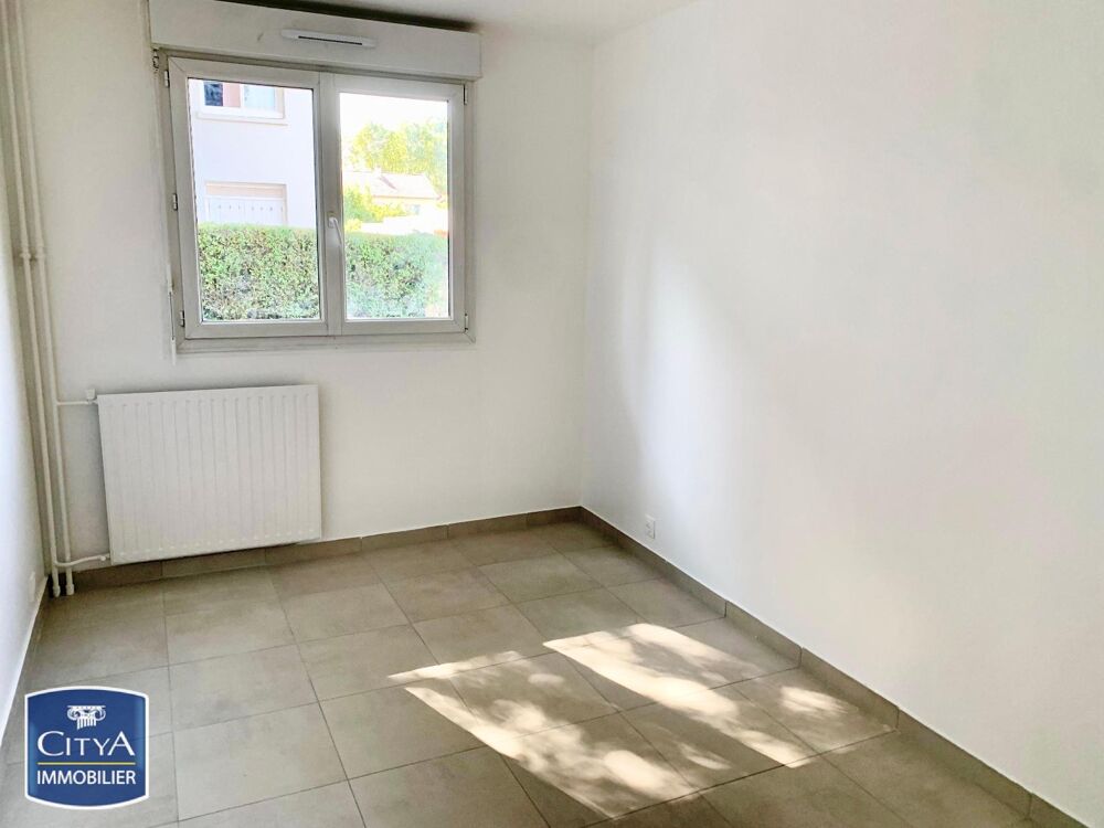 location Appartement - 4 pièce(s) - 79 m² Bondy (93140)