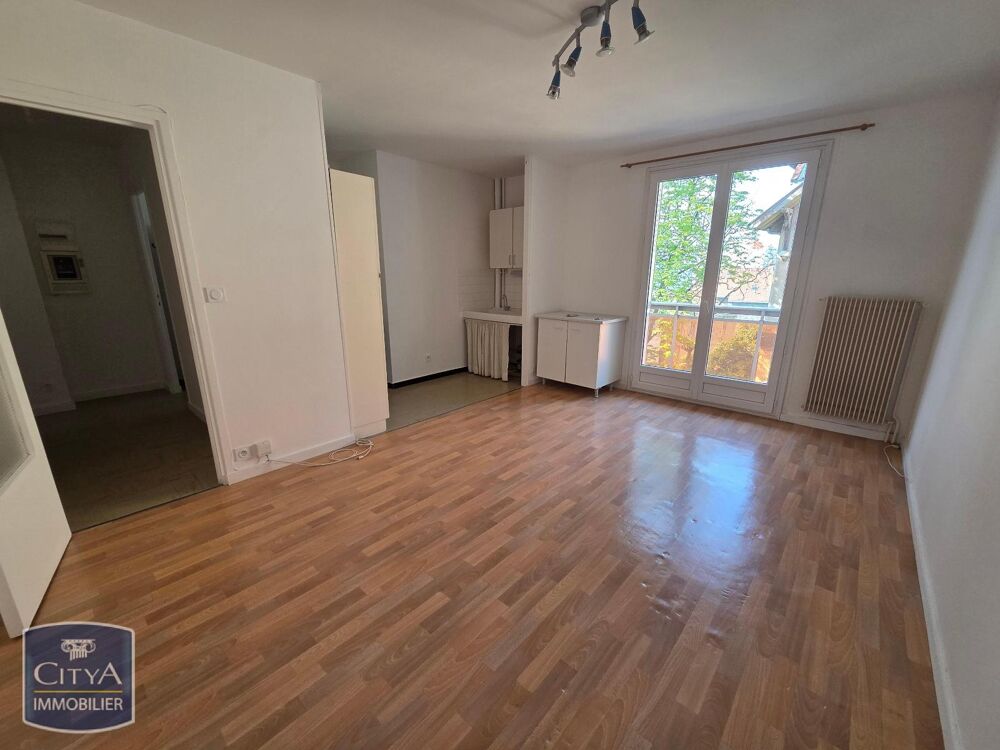 location Appartement - 1 pièce(s) - 29 m² Clermont-Ferrand (63000)