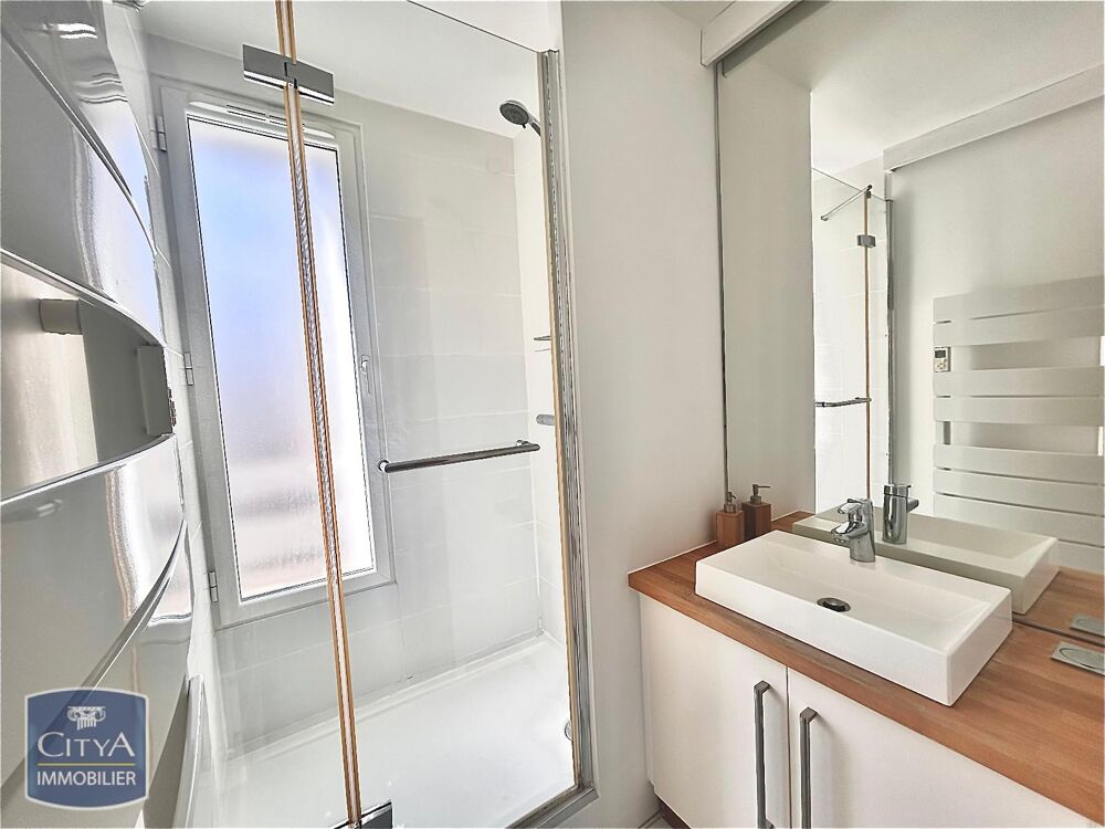 location Appartement - 2 pièce(s) - 41 m² Marseille 5