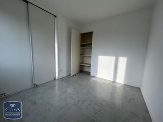  Appartement à louer 3 pièces 52 m² Alencon