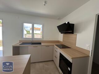  Maison à louer 4 pièces 100 m²