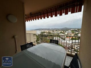  Appartement à louer 3 pièces 78 m²