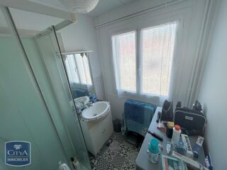  Appartement à louer 3 pièces 48 m²