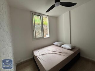 location Appartement - 2 pièce(s) - 23 m² Saint-Denis (97400)