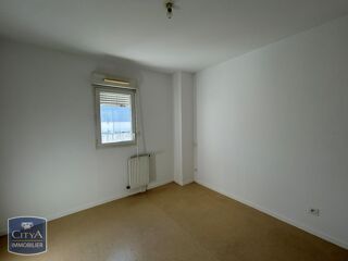  Appartement à louer 3 pièces 55 m²