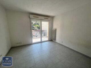  Appartement à louer 1 pièce 20 m²