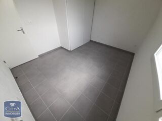  Appartement à louer 3 pièces 63 m²