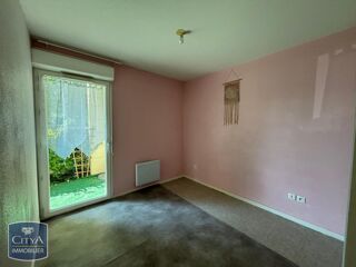  Appartement à louer 2 pièces 43 m² Bergerac