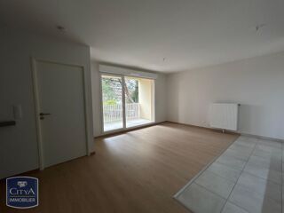  Appartement à louer 3 pièces 66 m²