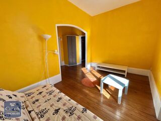  Appartement à louer 2 pièces 67 m²