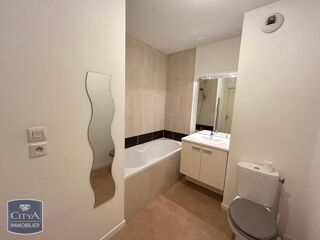  Appartement à louer 2 pièces 39 m²