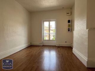  Appartement à louer 2 pièces 45 m²