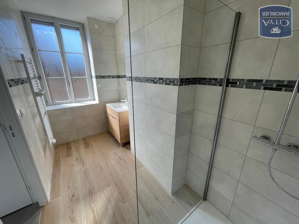 location Appartement - 3 pièce(s) - 69 m² Bourg-en-Bresse (01000)