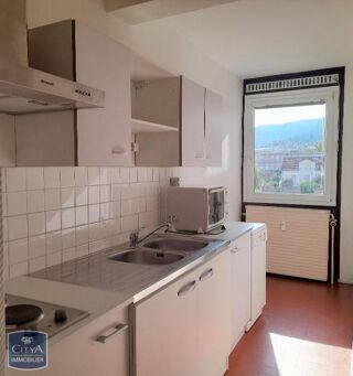  Appartement à louer 2 pièces 44 m²