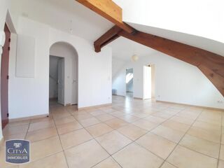  Appartement à louer 3 pièces 45 m²