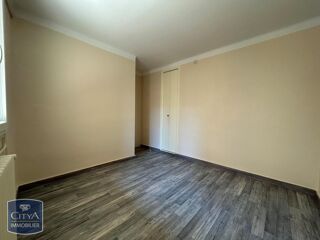  Appartement à louer 3 pièces 56 m²